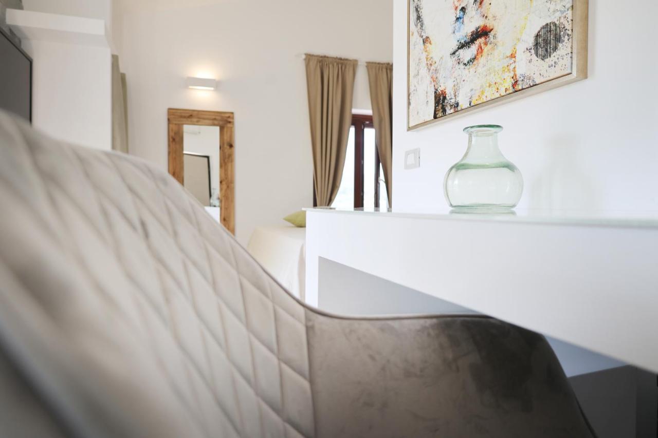 Borgo Del Nespolo Bed & Breakfast Peschici Exterior photo
